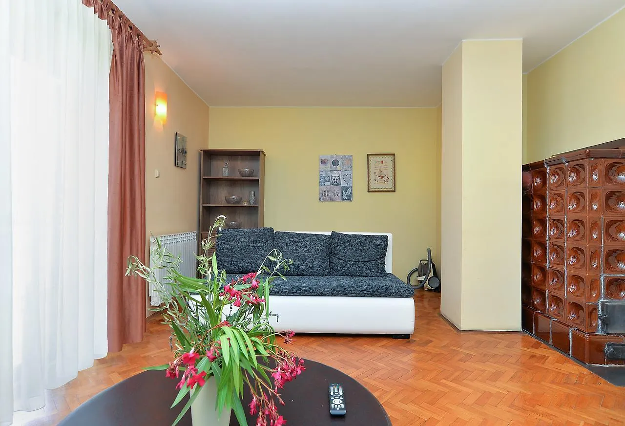 Apartments Gracijano 1724 Croatia